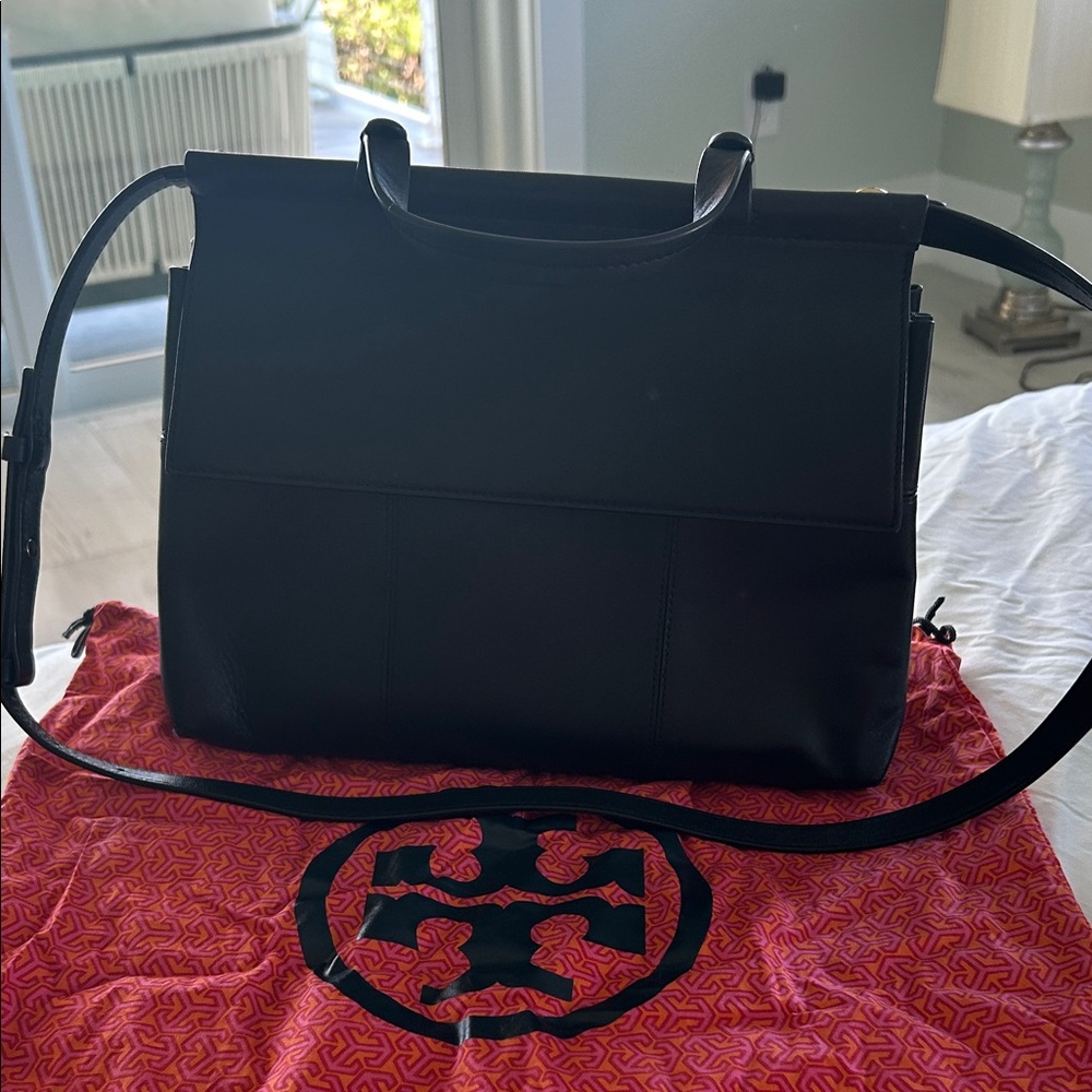 Tory Burch Black Leather Shoulder Bag
